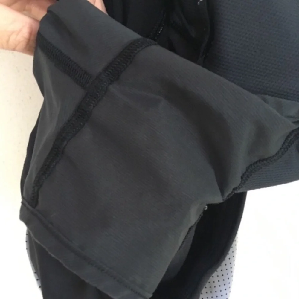 Lululemon Speed Short Special Edition SE Reflective Black Women’s Sz 6‎